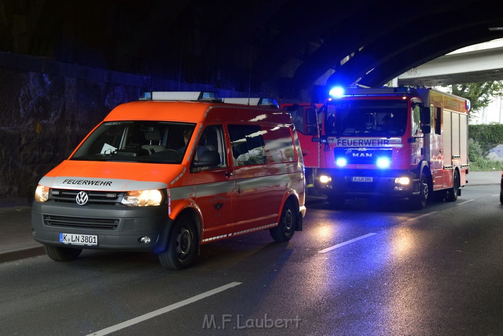 Feuer 1 Koeln Humboldt Gremberg Rolshoerstr P23.JPG - Miklos Laubert